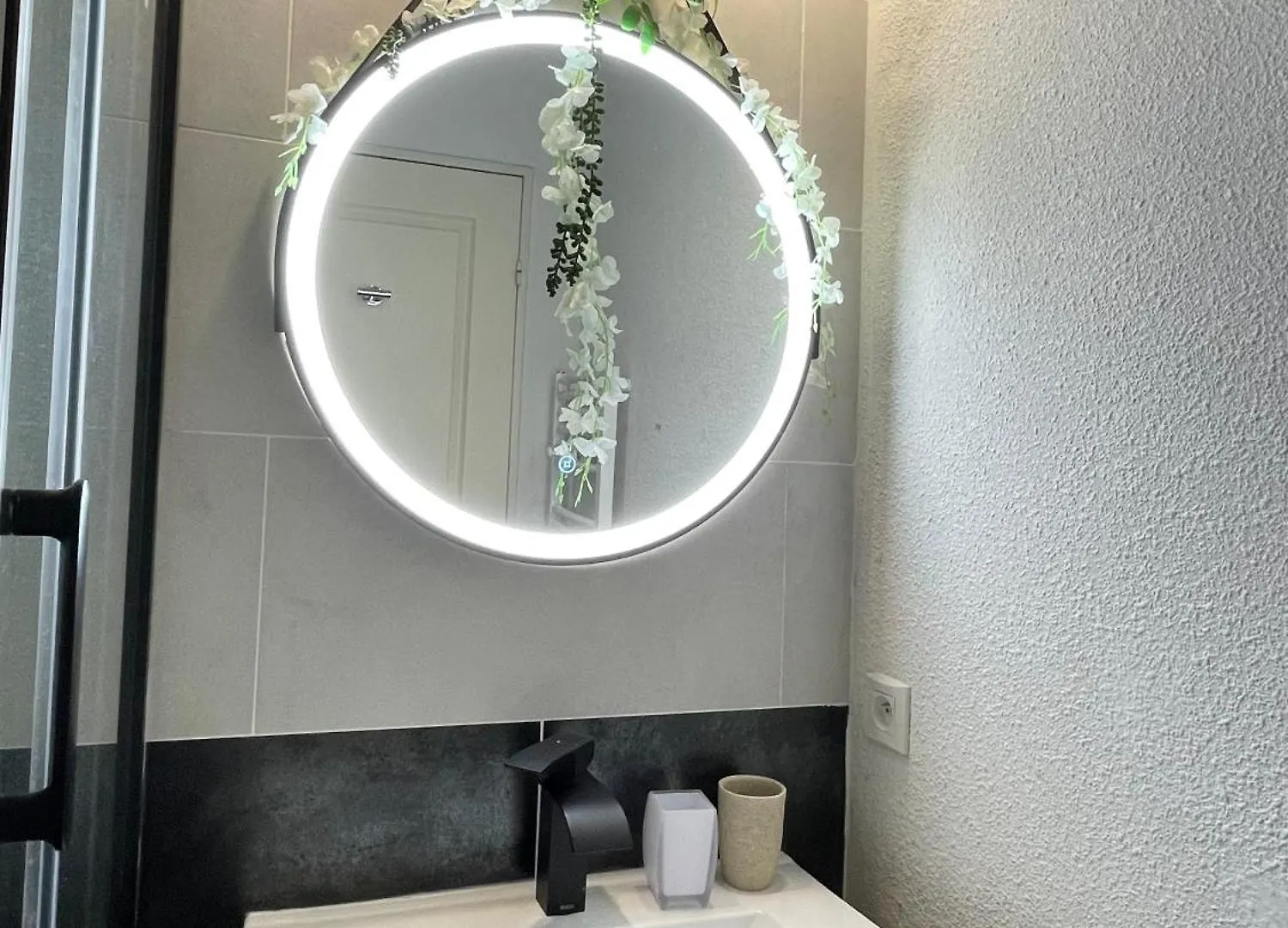 Chez Caroline, Duplex Familial Διαμέρισμα Saint-Étienne-en-Dévoluy 0*,